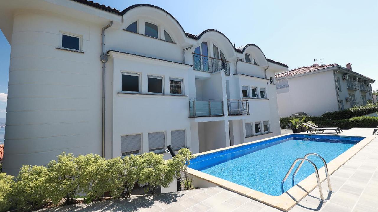 Sea View Apartment In Ičići 外观 照片