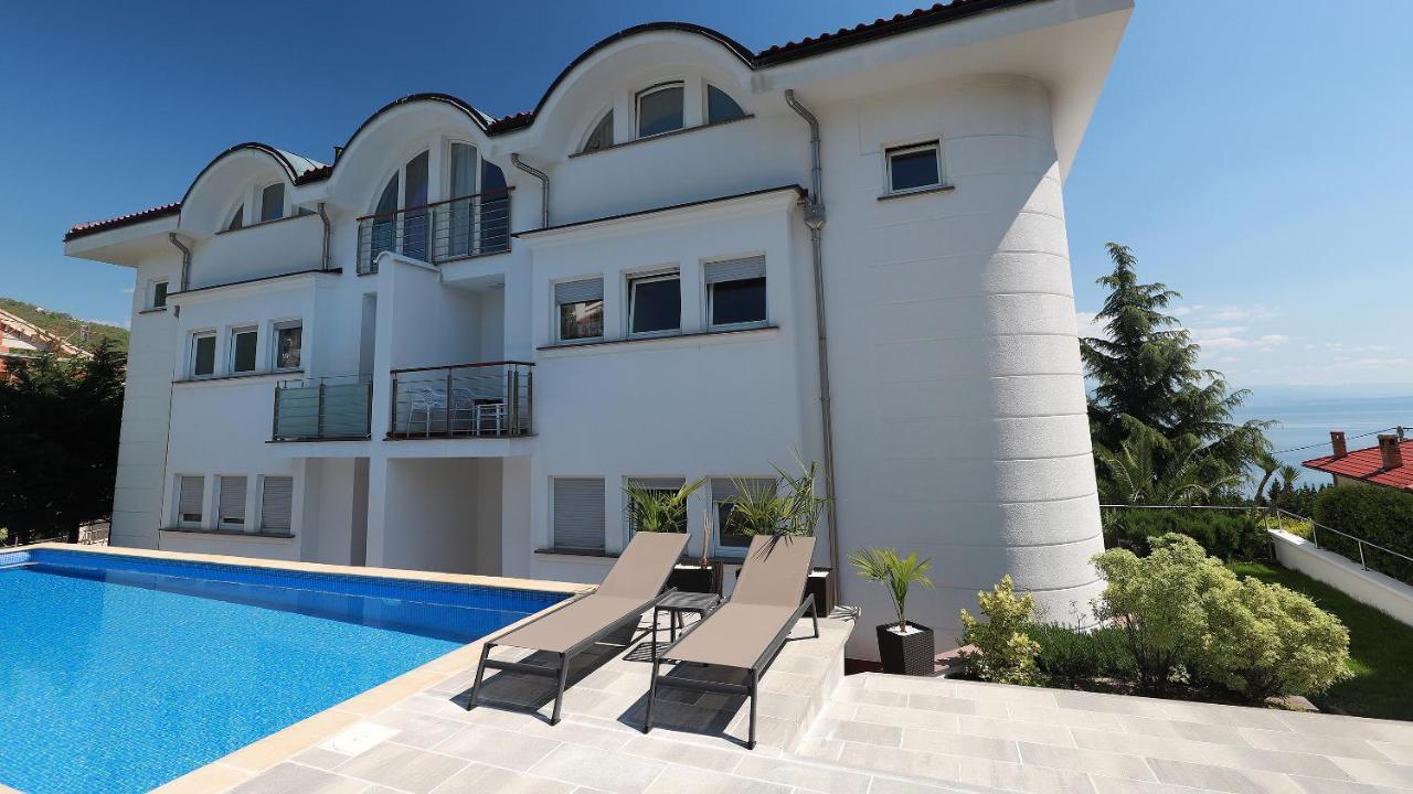 Sea View Apartment In Ičići 外观 照片