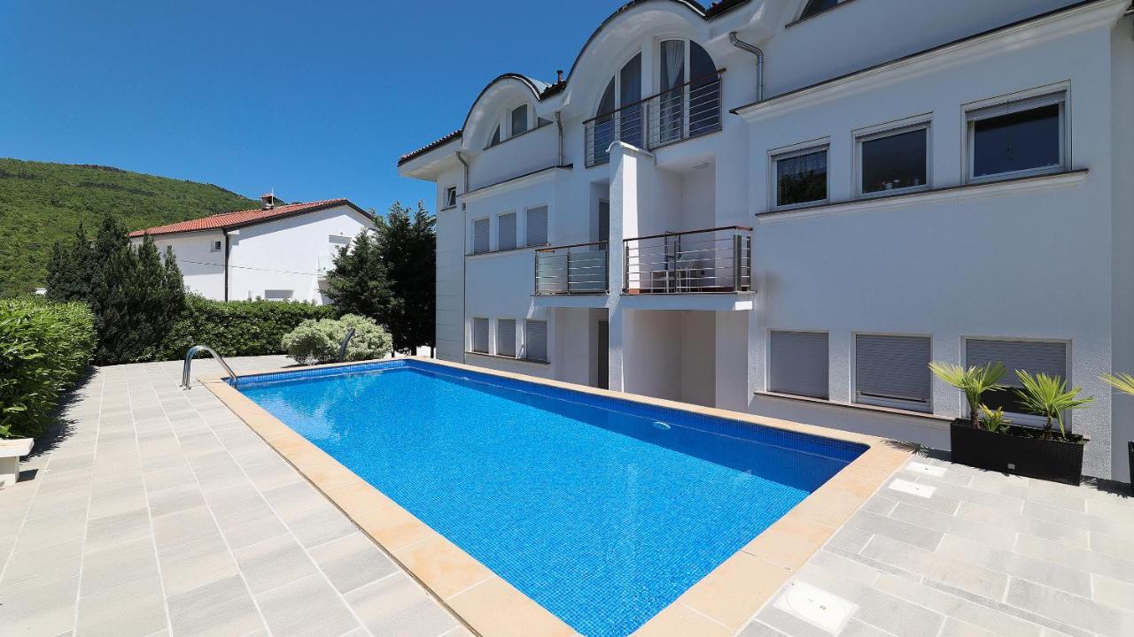Sea View Apartment In Ičići 外观 照片