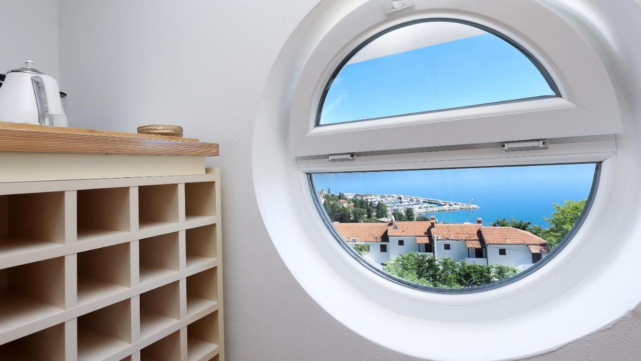 Sea View Apartment In Ičići 外观 照片
